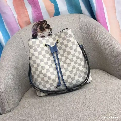 Bags LV 19B570395 0605
